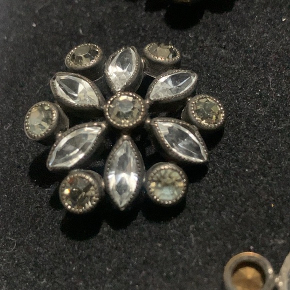 Vintage  Rhinestone / Black Metal Buttons Lot of Four plus one Free - Picture 2 of 9